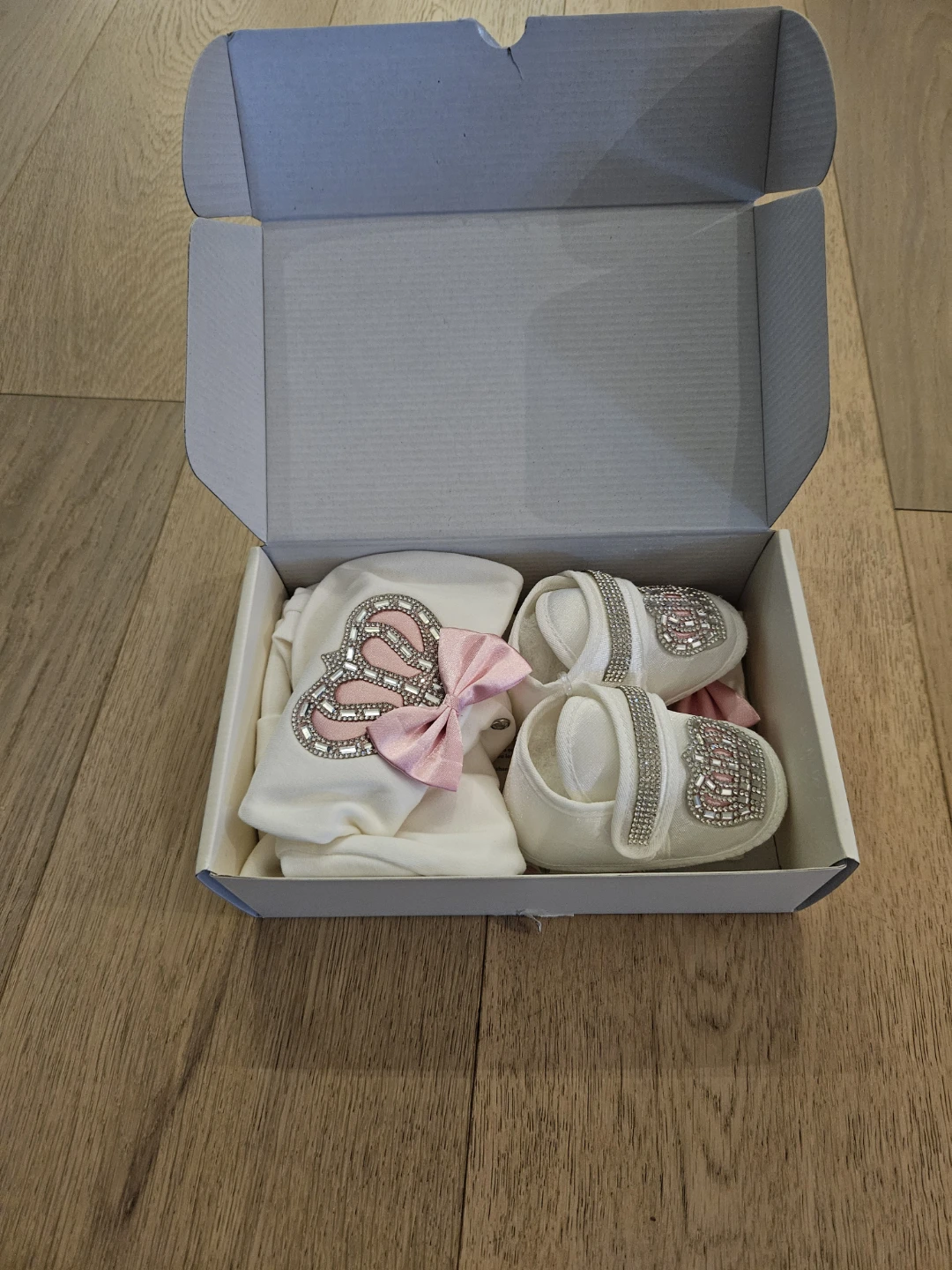 Lilax Baby Outfit Set - New with Box - photo 3