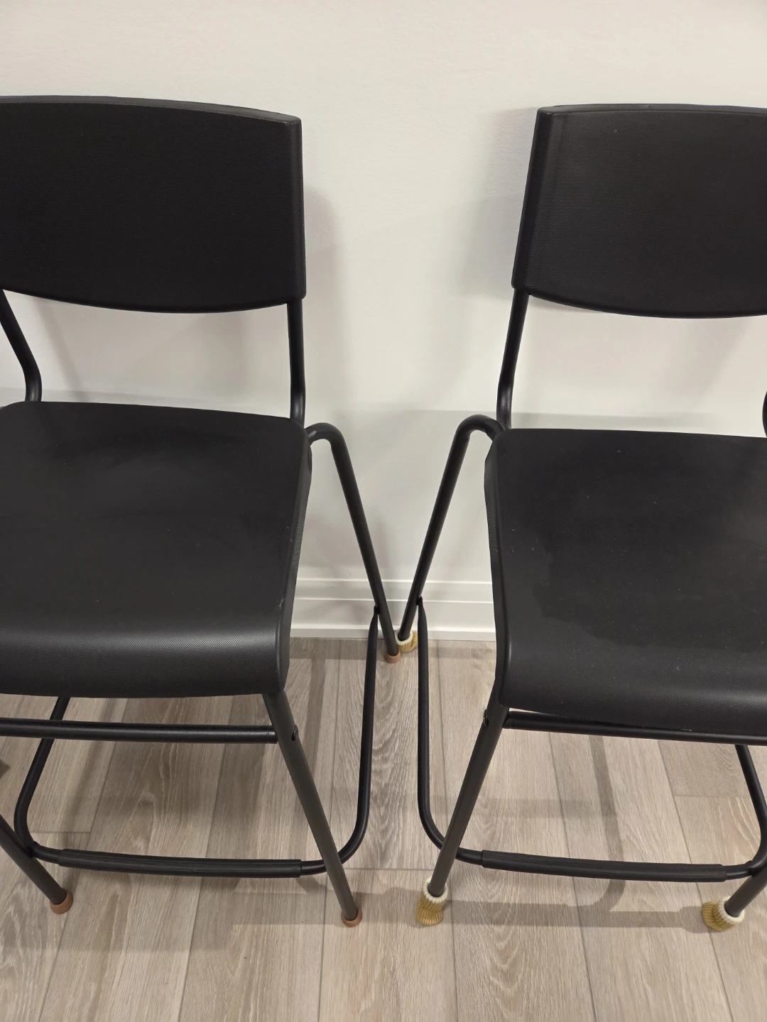 Set of 2 Black Bar Stools - photo 2