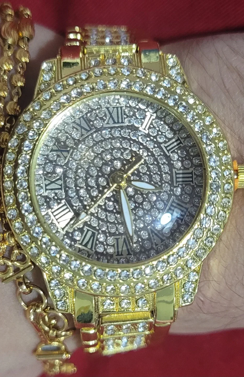 Gold Tone Watch & Bracelet Set image indicator(4)