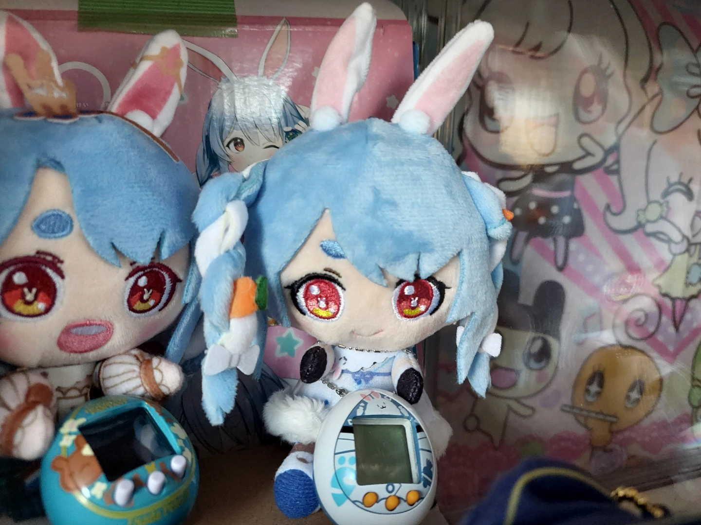 BNIB Pekora Hololive Plush w Tamagotchi Nano - Snow Version