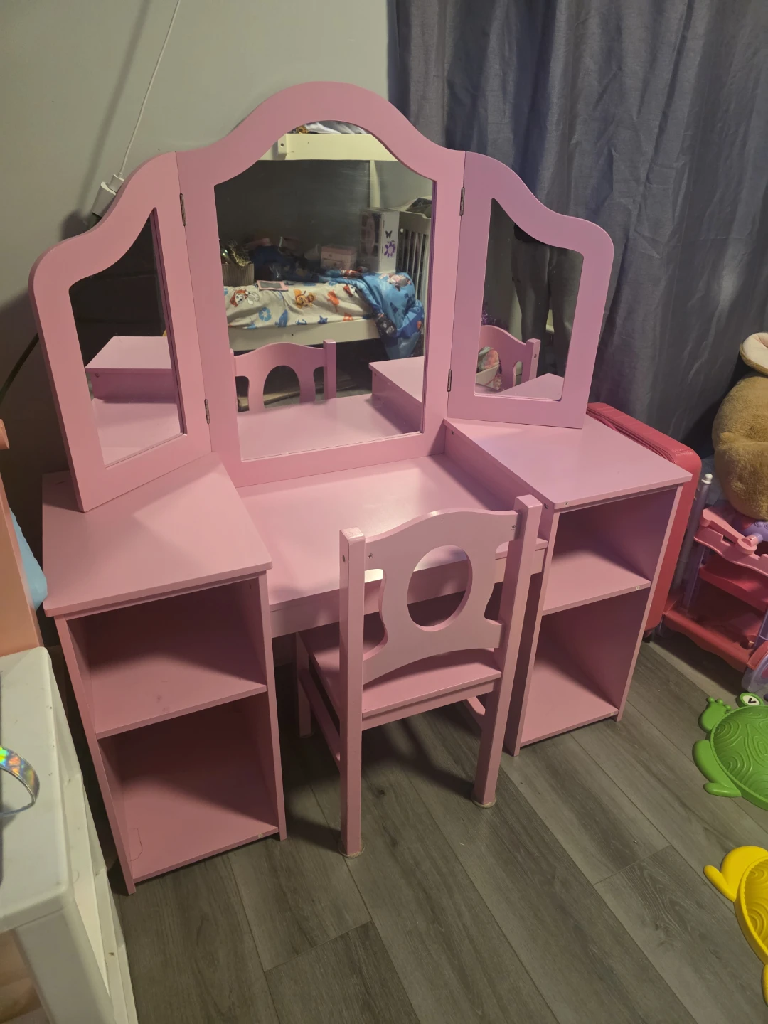 Kids Pink Vanity Table with Mirror & Chair - photo 2