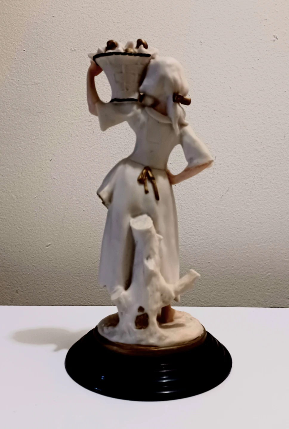 Unique Escaprine Le Carro Statue - photo 4