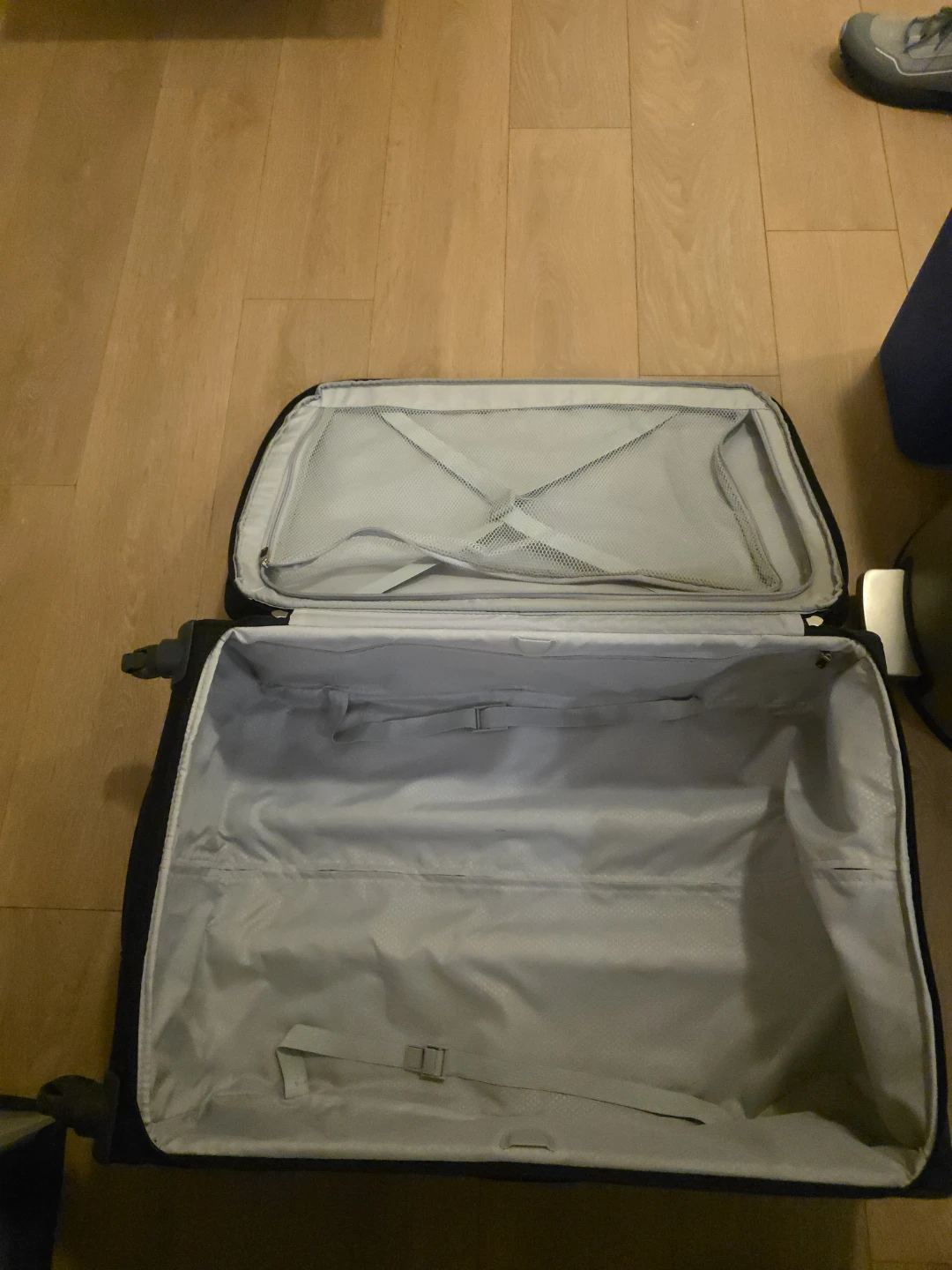 Samsonite Black fabric Suitcase 28" - photo 5