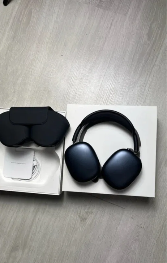 Apple Airpods Max - Blue - With Box image indicator(2)