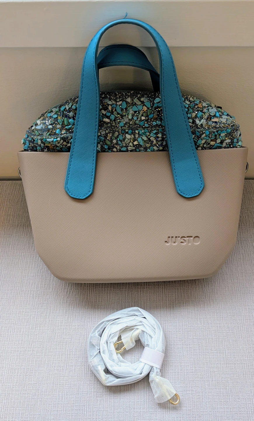 Brand New Ju'sto Beige & Turquoise Embellished Handbag