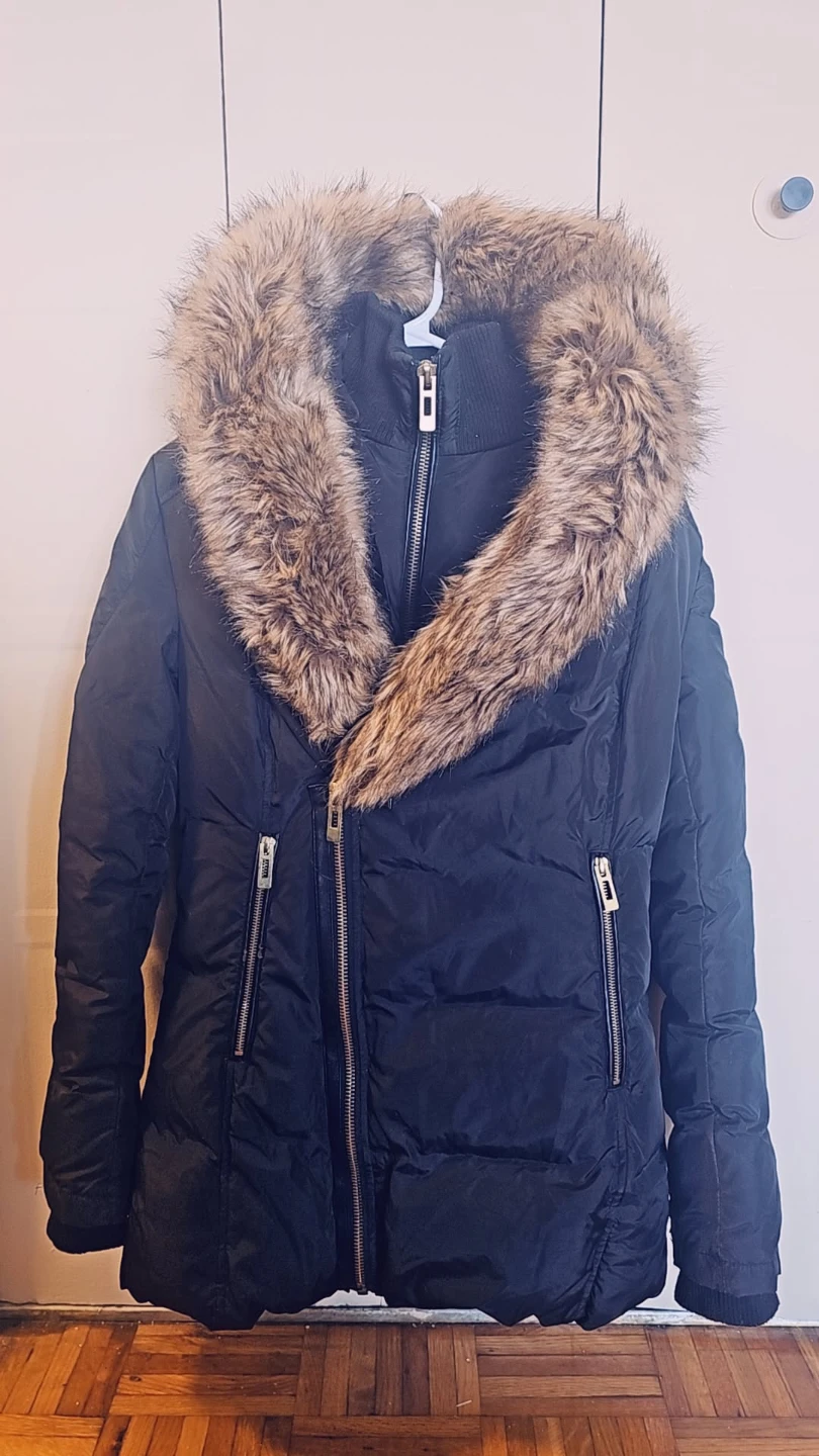 Storm Mountain Black Winter Jacket Size M