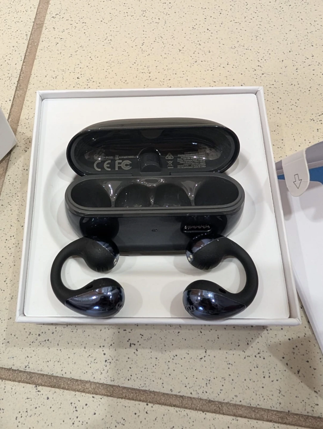 Soundpeats PearlClip Wireless Earbuds - photo 4