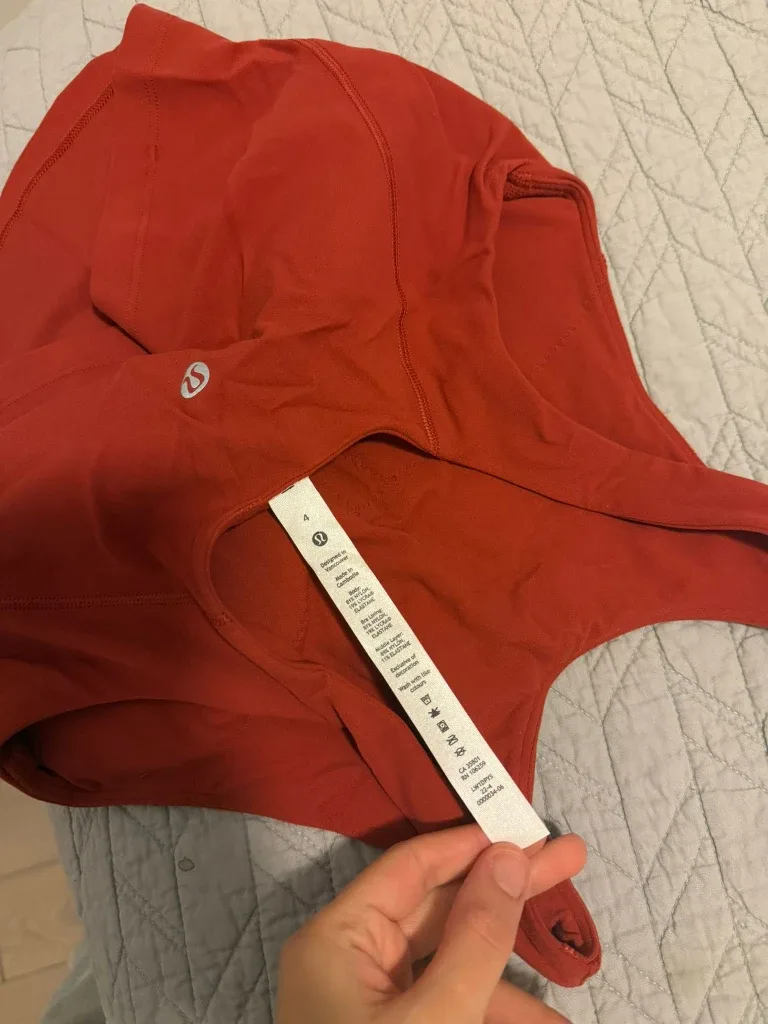 Lululemon Red Tank Top - Size 4 #cleanout