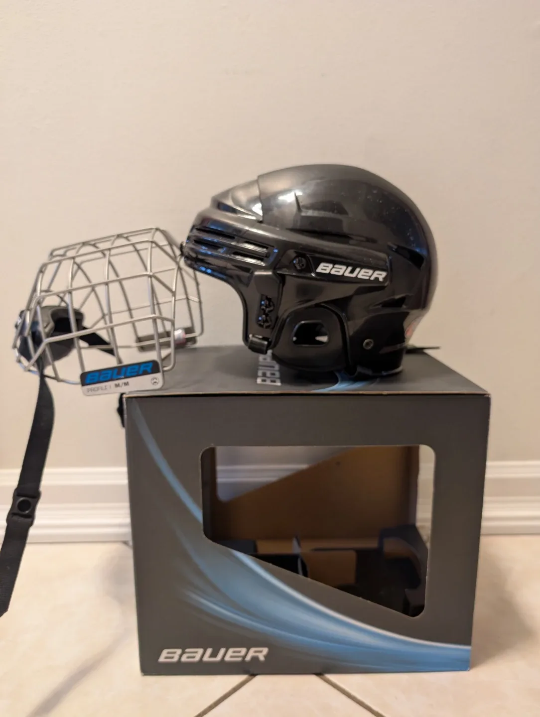 Bauer 2100 Hockey Helmet - Size Medium image indicator(4)