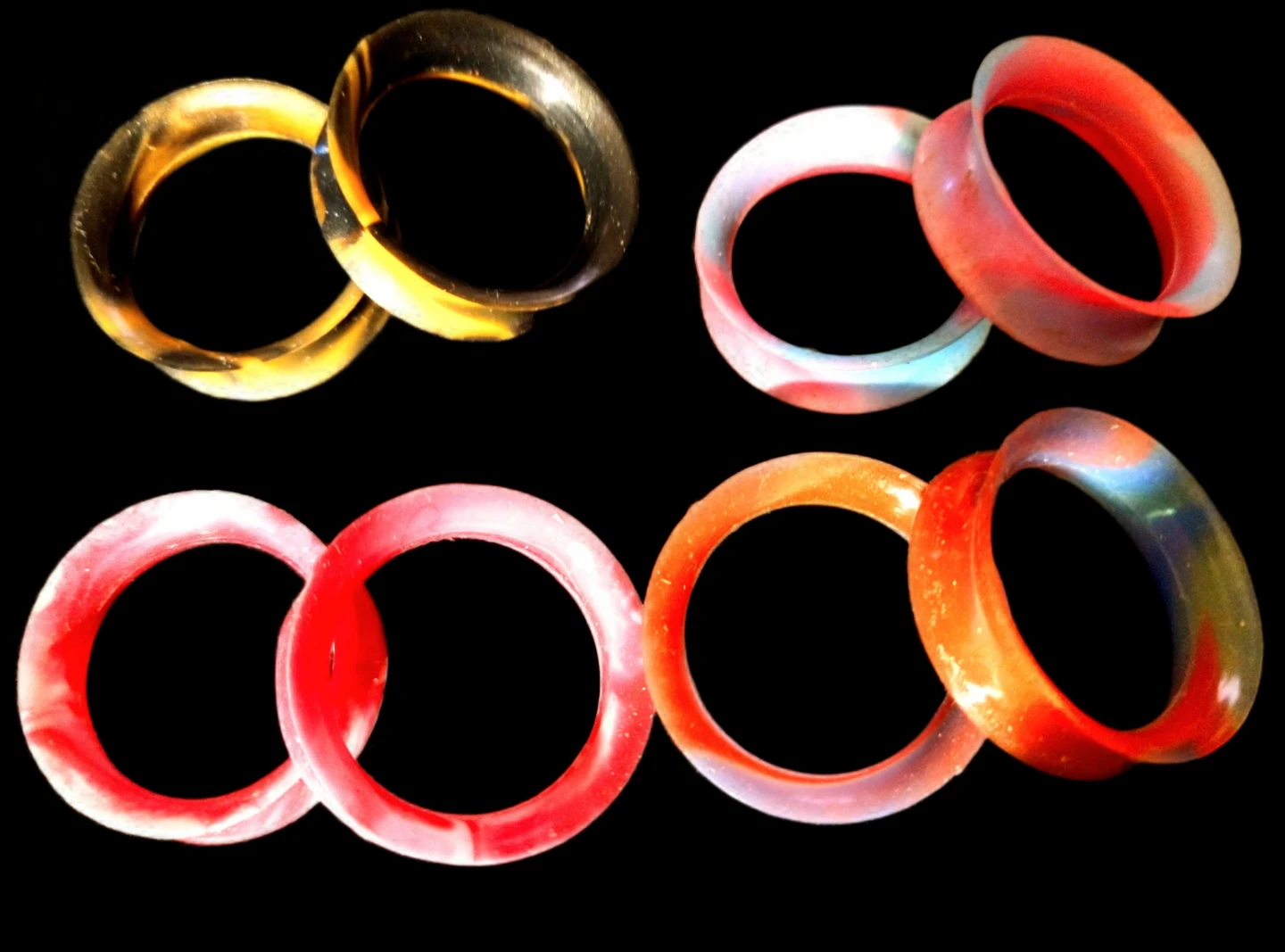 BRAND NEW Unisex 4 pairs of 1"siliconeear plugs/gauges - photo 3