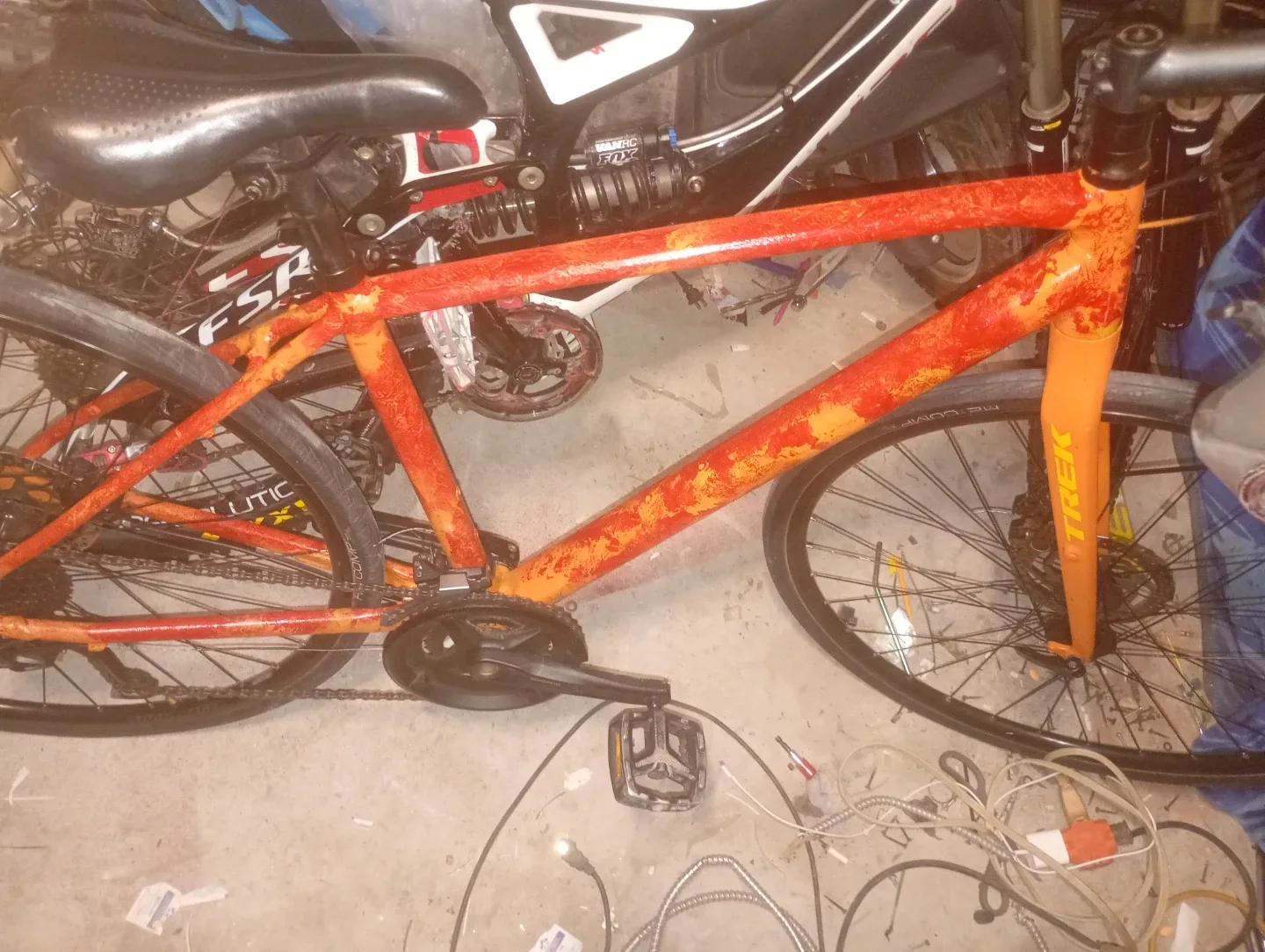 Trek Bicycle - Orange image indicator(2)