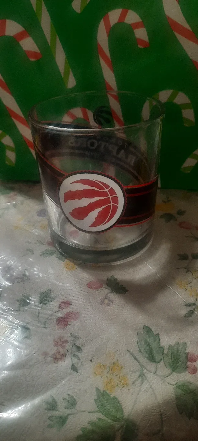 Toronto Raptors Mug & Pants and collector glass image indicator(7)