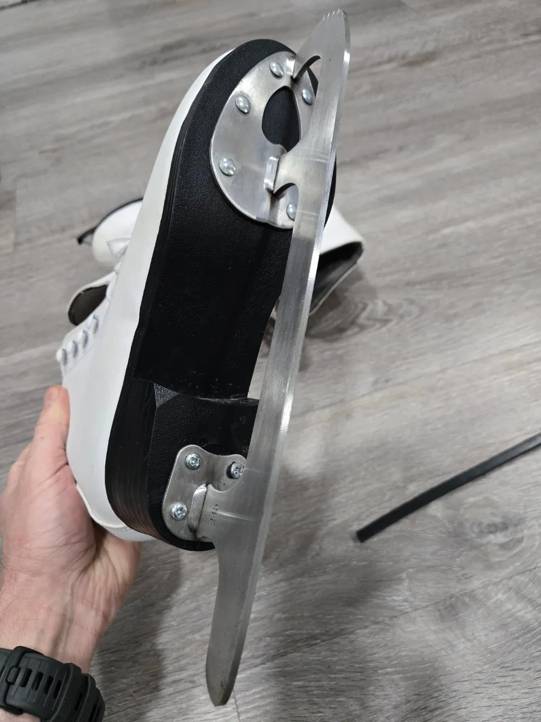 Vic Dream White Ice Skates - Size 6 image indicator(2)