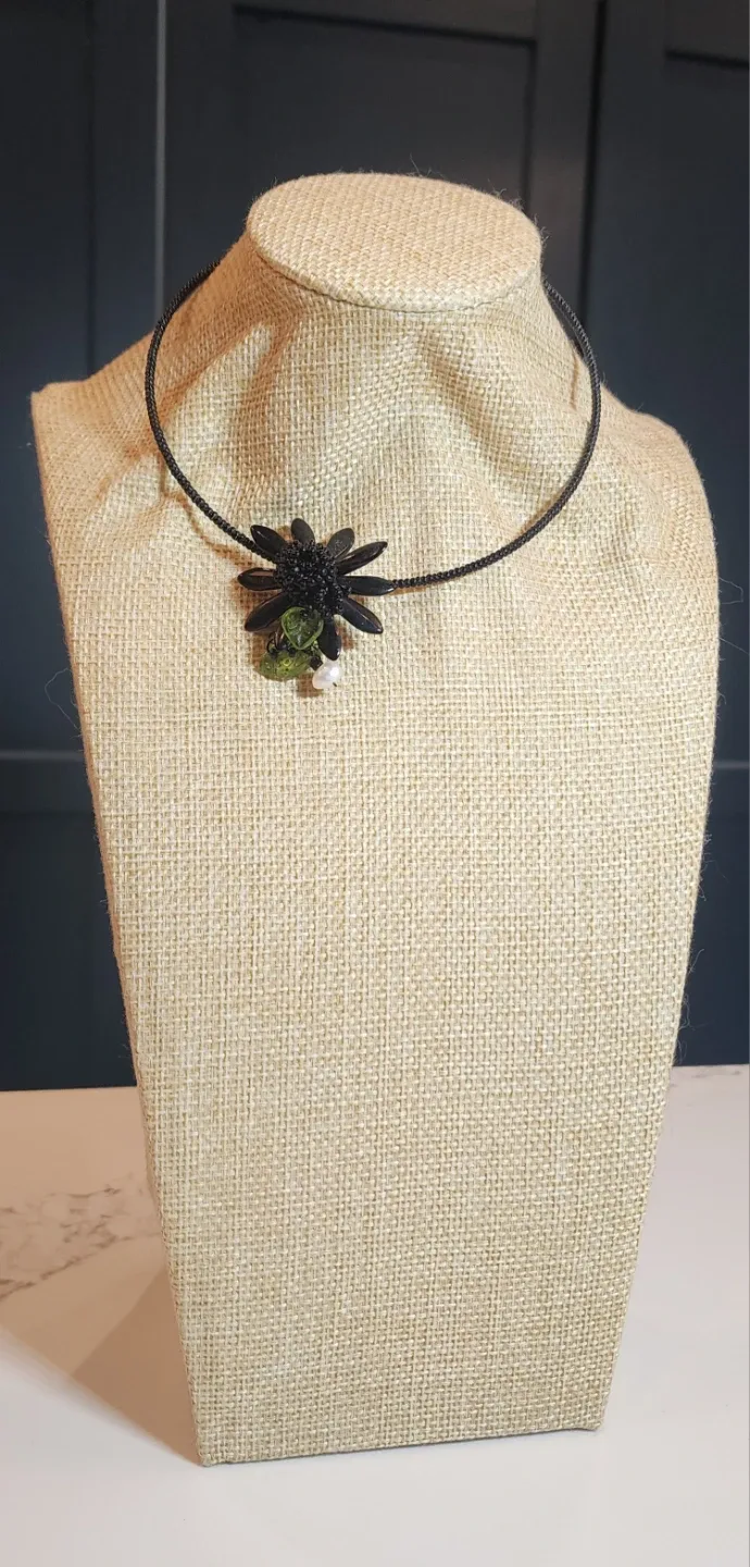 Black Flower Beaded Choker Necklace