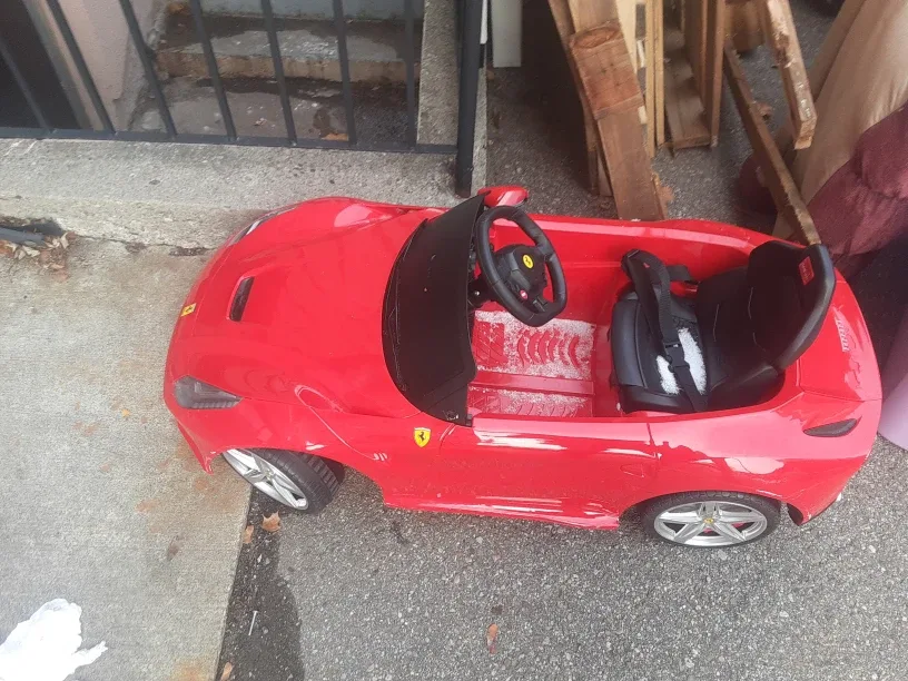 💚Ferrari Ride-On Car for Kids #cleanout