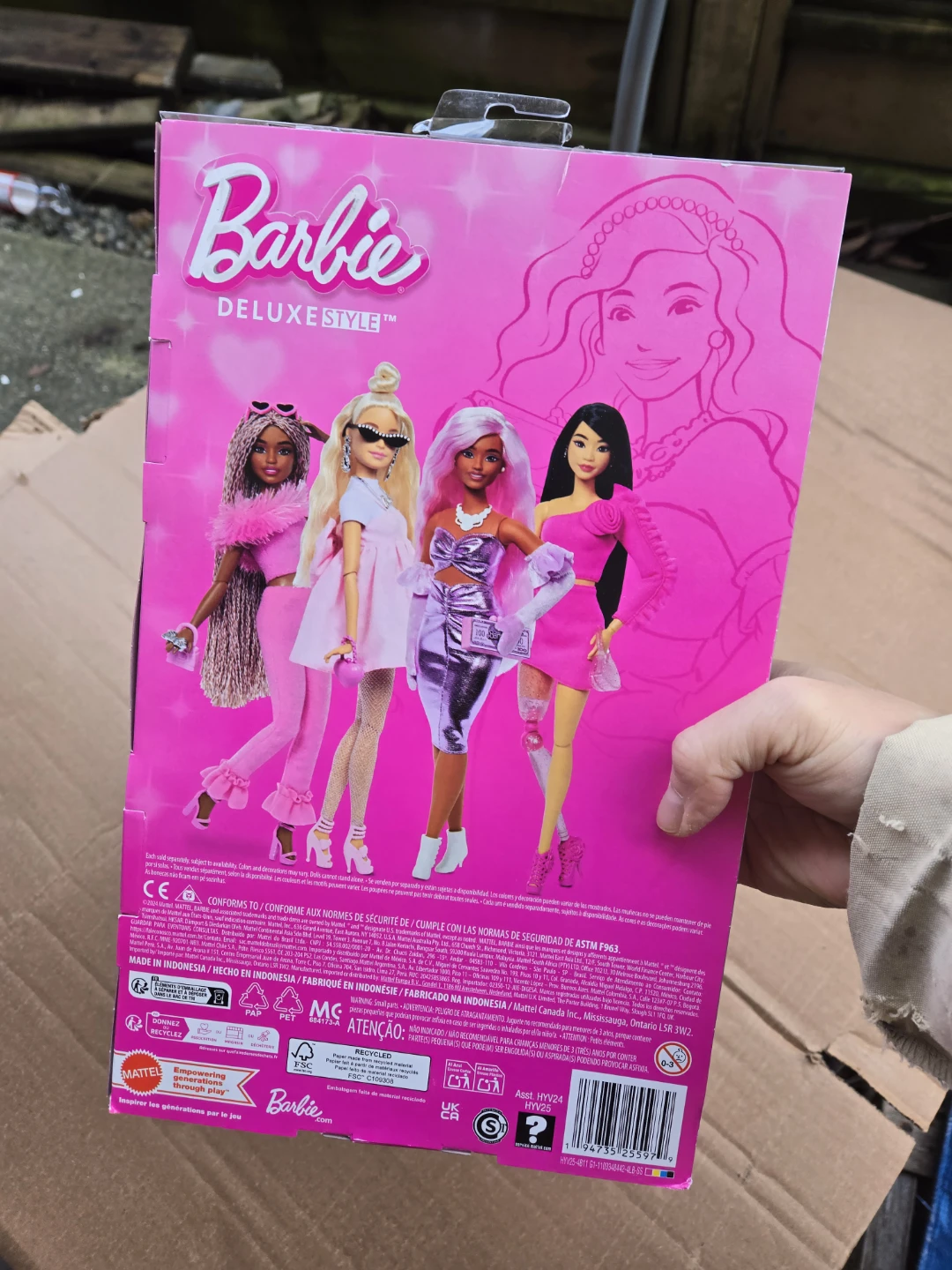 Brand new barbie doll - photo 3
