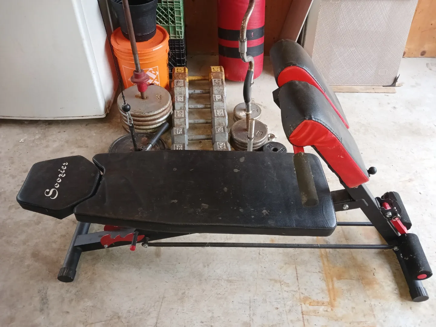 Weight Set with Bench image indicator(4)