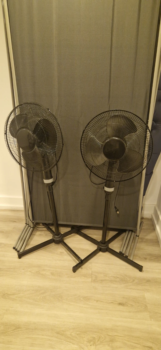 Black Stand Fans 16" - Set of Two