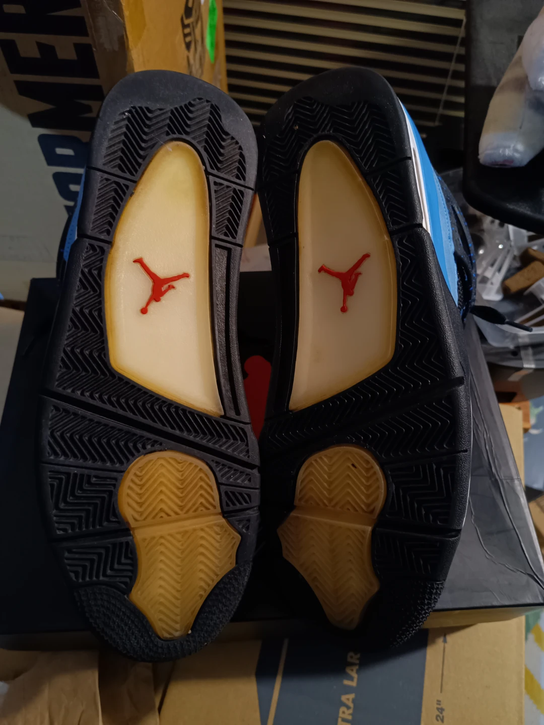 Air Jordan 4 Retro Travis Scott - photo 5