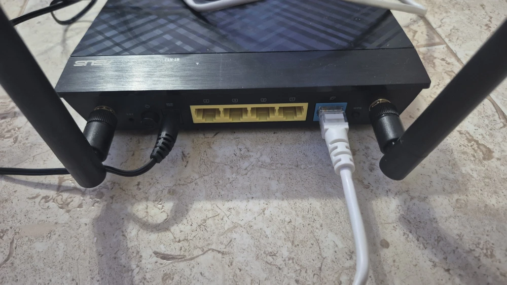 ASUS RT-N12 Wireless N Router