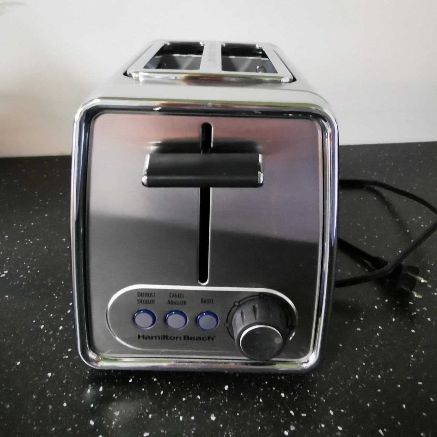 Hamilton Beach 2-Slice Toaster - photo 2