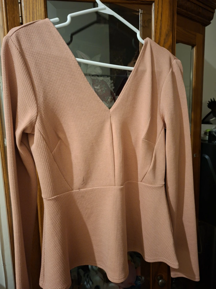 #Cleanout -Dynamite Pink Peplum Blouse - Size M