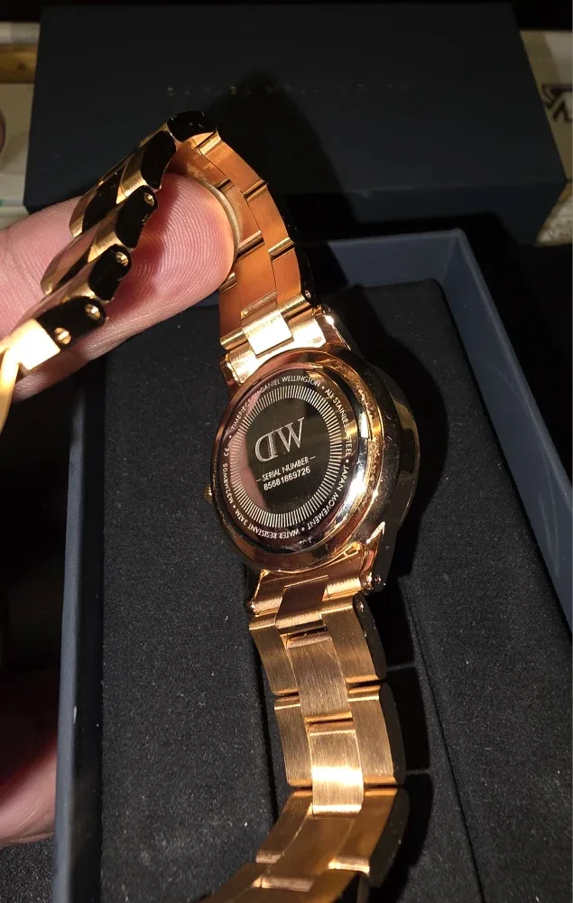 Daniel Wellington Link Watch DW00100211 image indicator(3)