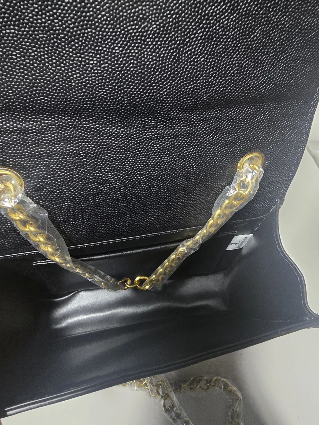 New  Black Leather Chain Bag - photo 3