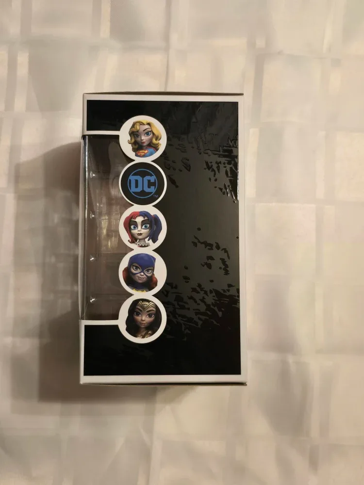 Funko Rock Candy Harley Quinn Vinyl Figure image indicator(4)