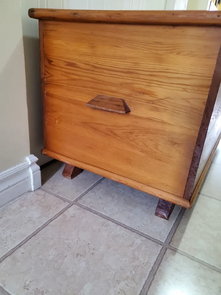 Wooden Storage Chest #Cleanout image indicator(2)