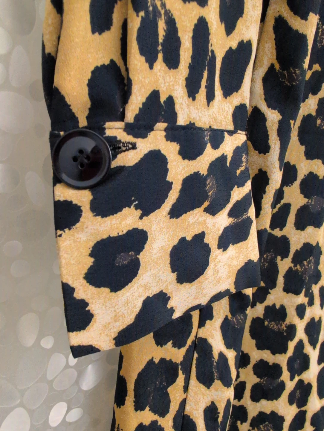 Zara Basic Leopard Print Blouse - Size L - photo 3