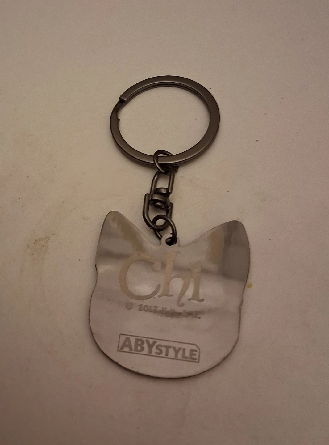 Chi's Sweet Home Cat Keychain by ABYstyle - photo 2