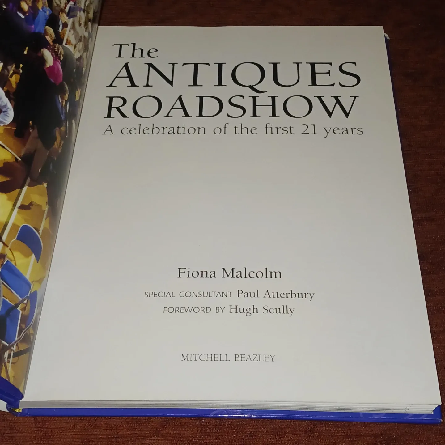 The Antiques Roadshow Book image indicator(2)