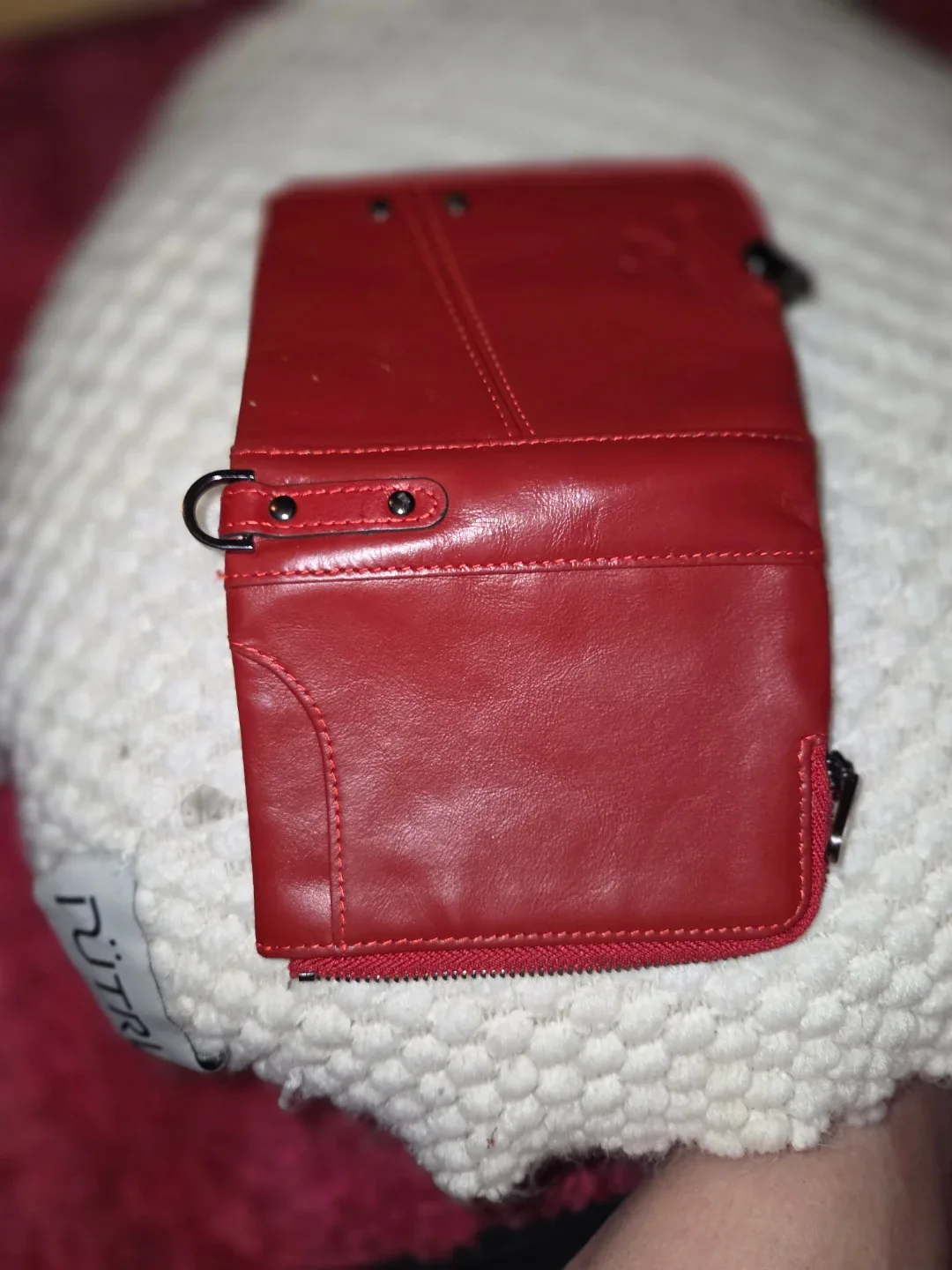 #CleanoutHumerpaul Red Leather Wallet image indicator(4)