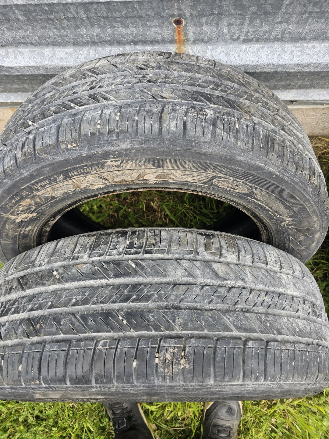 2X205/60R16 Goodyear Assurance all season tires only 2 - photo 5