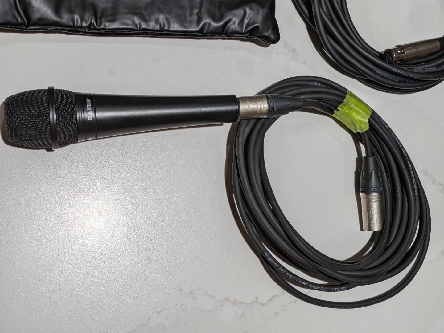 Digital Reference DRV200 Microphone with XLR Cables - photo 4