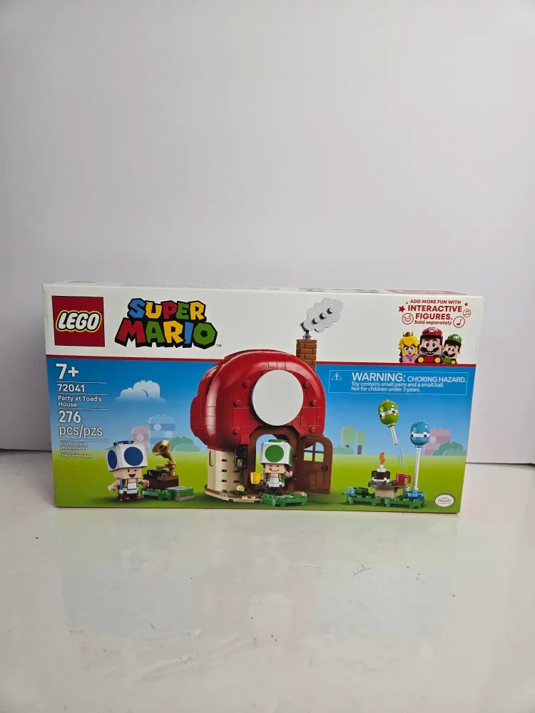 Brand new lego mario toads house 72041