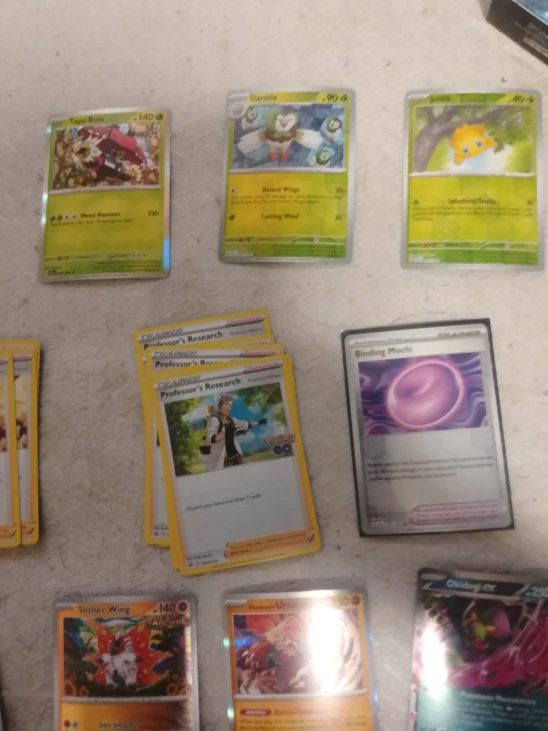 Pokemon Trading Cards - Assorted