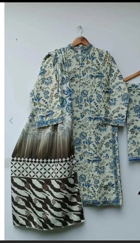 Semi-Formal Embroidered Dress, Size M image indicator(7)