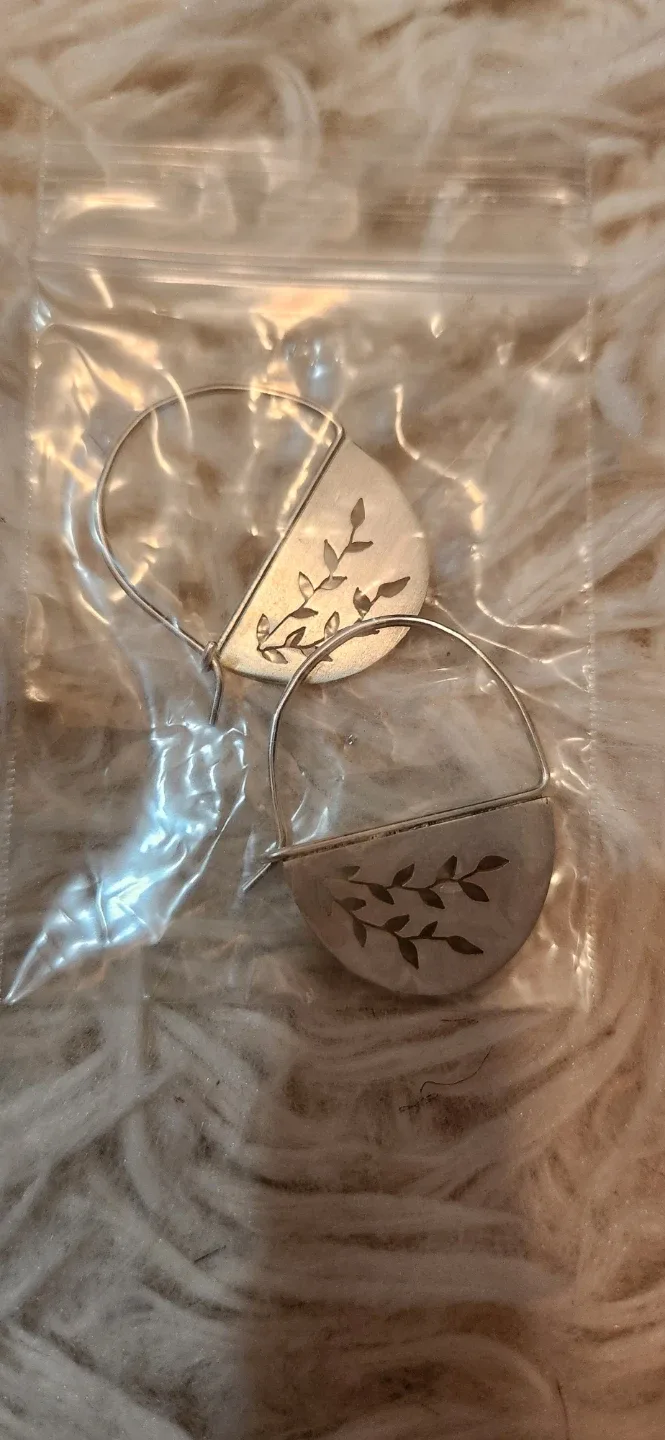 Silver Hoop Earrings with Leaf Design