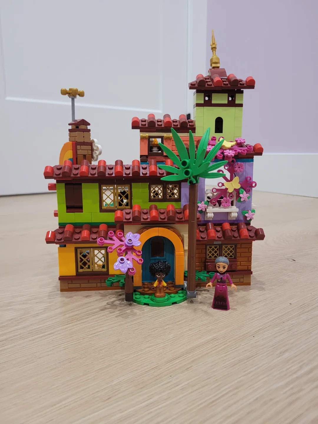 Lego Disney Encanto The Madrigal Family House