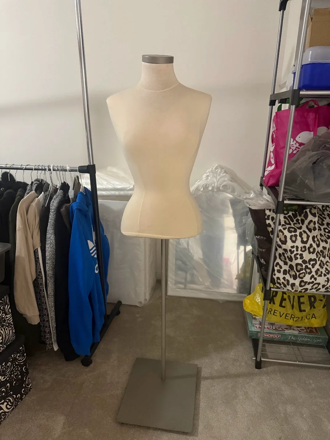 Mannequin Dress Form image indicator(2)