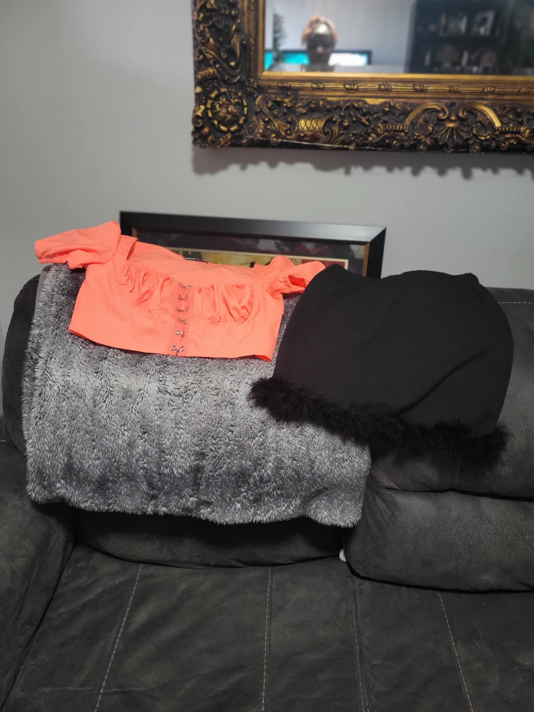 Assorted Women's Clothing - photo 4
