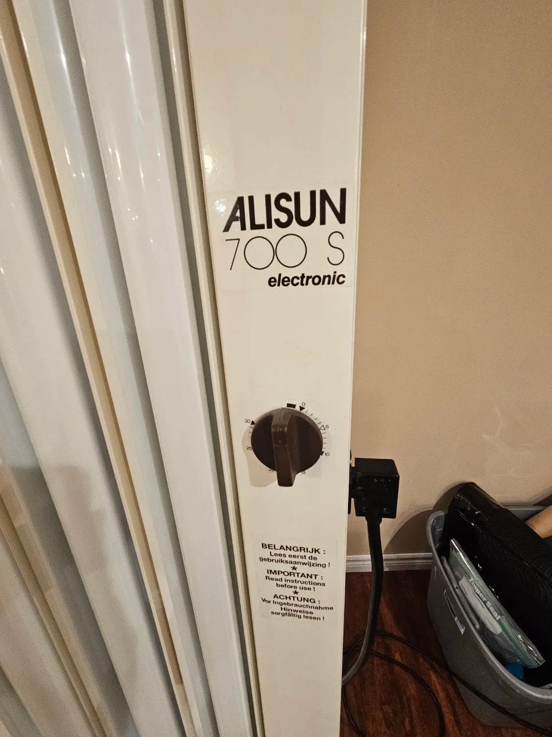 Alisun 700 S Electronic Tanning Bed image indicator(3)