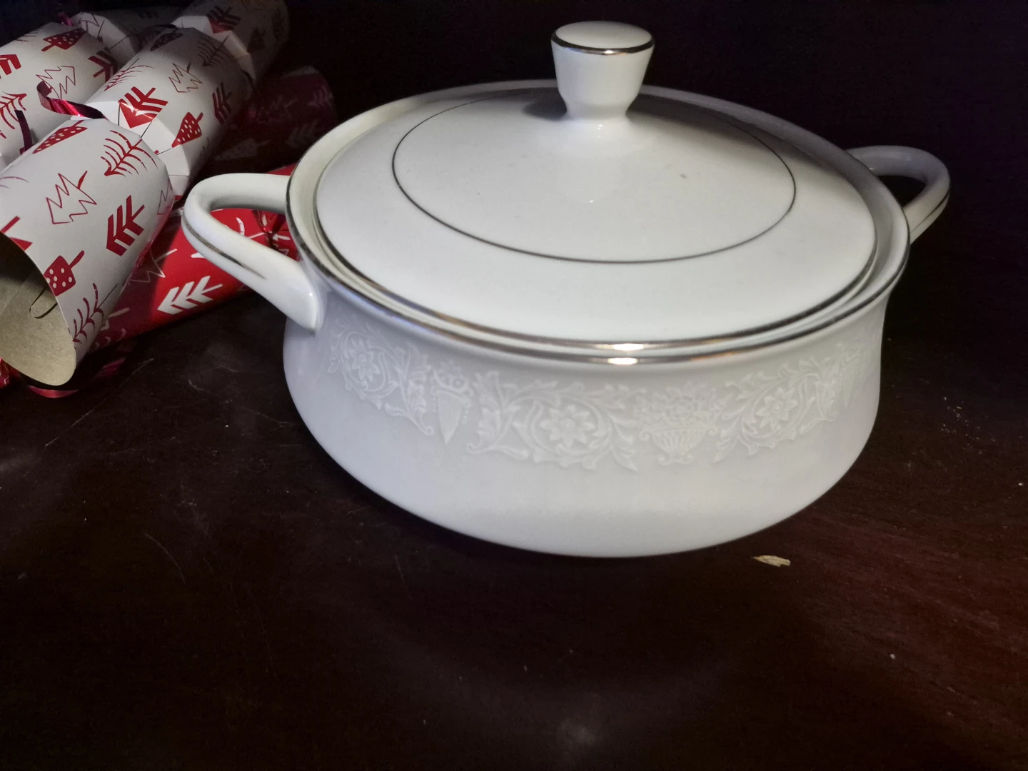 Crown Victoria Lovelace Covered Casserole Dish