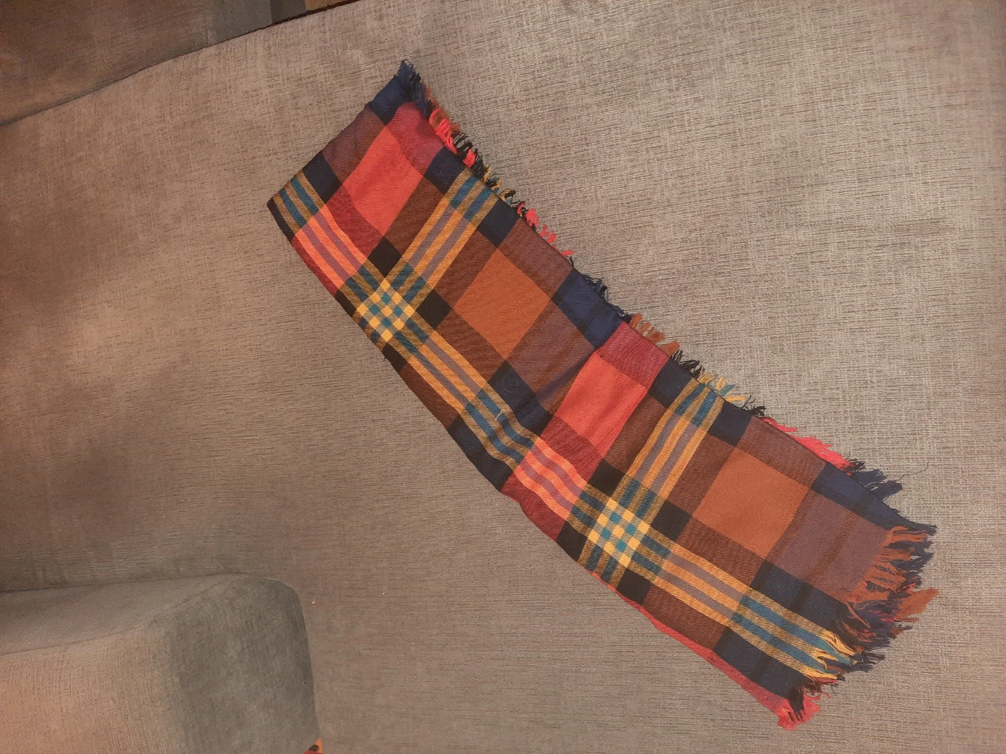 Coach Plaid Scarf pick up in st.albert - photo 2