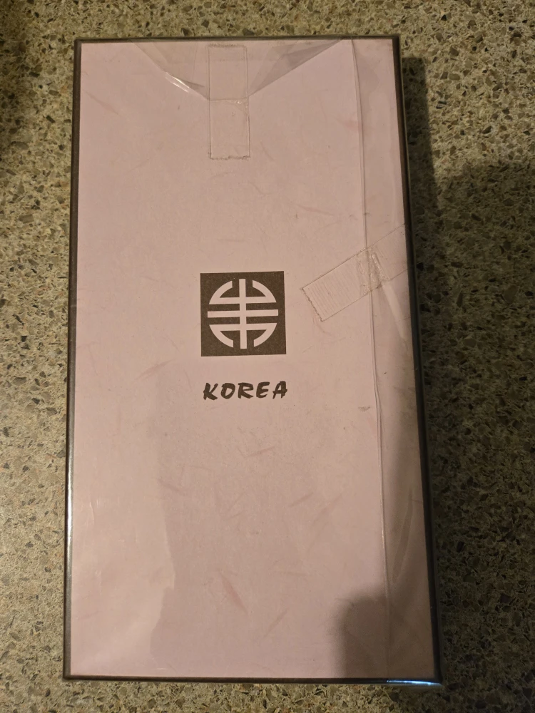 Korean Hand Mirror with Pouch & Box Unopened - photo 2