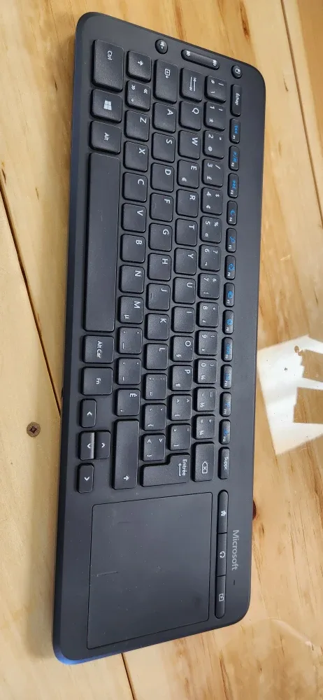 Microsoft All-in-One Media Keyboard image indicator(2)
