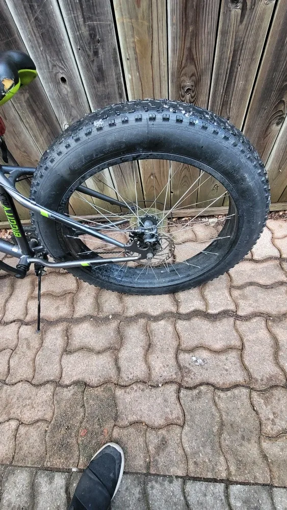 Schwinn Big City Fat Tire Bike - Great Condition! image indicator(4)