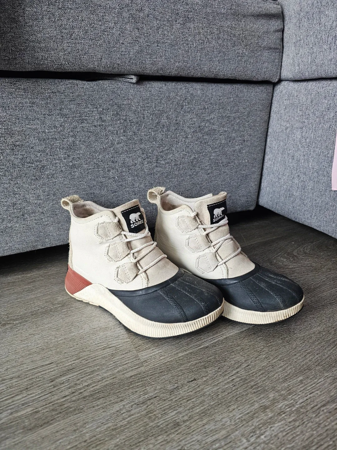 Sorel Out N About III Classic Women's Boots - Size 6